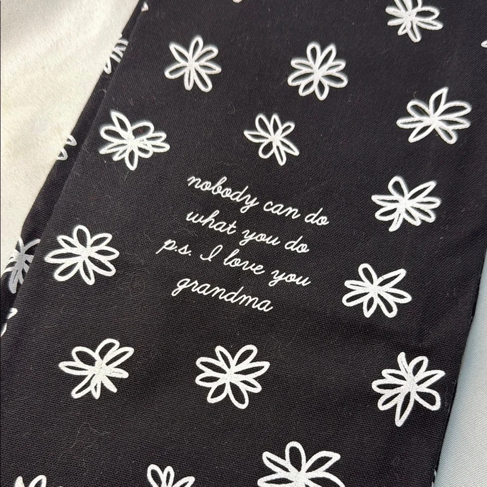 Floral Black kitchen flour sack towel, grandma quite, NWT